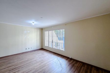 Casa à venda com 3 quartos, 250m² em Vila Mariana, São Paulo