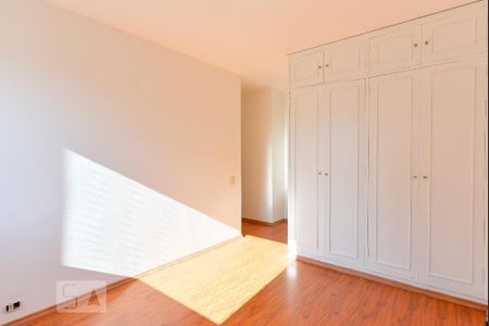 Quarto de apartamento para alugar com 3 quartos, 98m² em Pinheiros, São Paulo