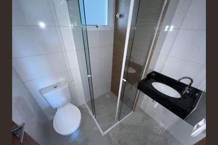 Apartamento para alugar com 36m², 2 quartos e sem vaga Apartamento para alugar com 36m², 2 quartos e sem vagaBanheiro