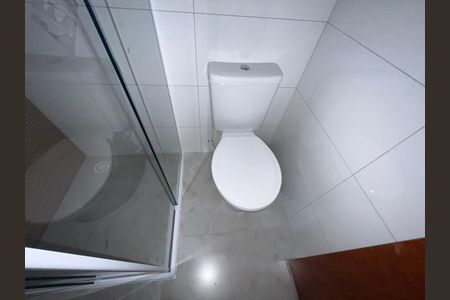 Apartamento para alugar com 36m², 2 quartos e sem vagaBanheiro