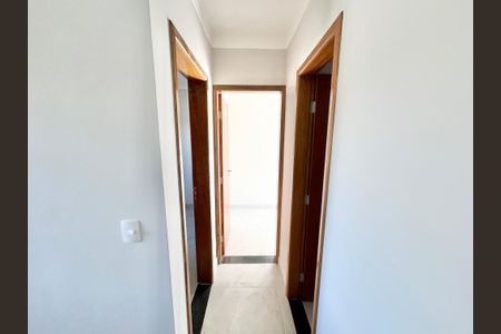 Corredor de apartamento para alugar com 2 quartos, 39m² em Parque Mandaqui, São Paulo