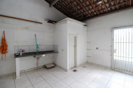 Casa para alugar com 190m², 3 quartos e 2 vagasQuintal