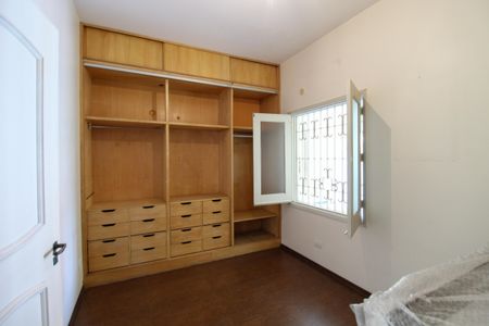 Casa para alugar com 190m², 3 quartos e 2 vagasQuarto 3