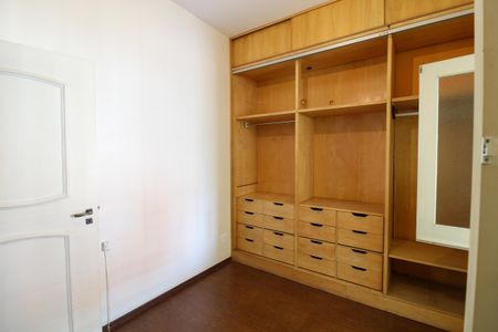 Casa para alugar com 190m², 3 quartos e 2 vagasQuarto 3