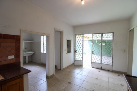 Casa para alugar com 190m², 3 quartos e 2 vagasCozinha
