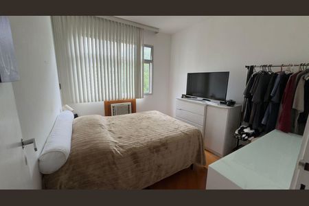 Apartamento para alugar com 79m², 2 quartos e 1 vagaQuarto