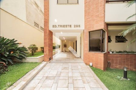 Apartamento à venda com 97m², 3 quartos e 2 vagasEntrada