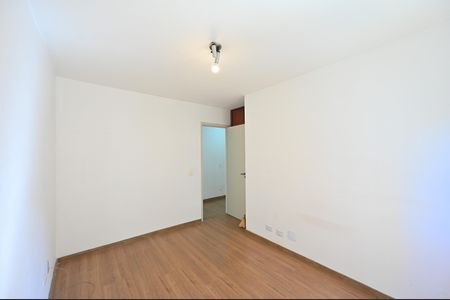 Apartamento à venda com 97m², 3 quartos e 2 vagasQuarto 2