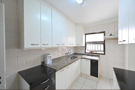 Apartamento à venda com 97m², 3 quartos e 2 vagasCozinha