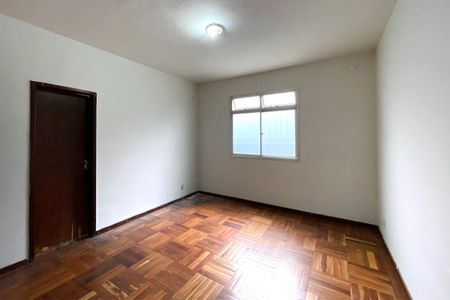 Casa à venda com 3 quartos, 130m² em Paquetá, Belo Horizonte