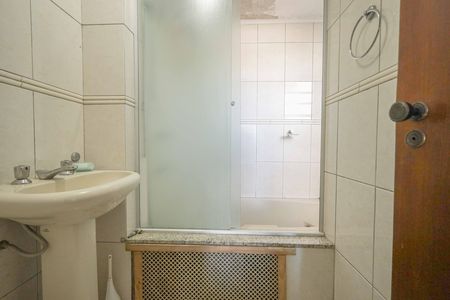 Casa à venda com 140m², 3 quartos e 2 vagasBanheiro da Suíte 