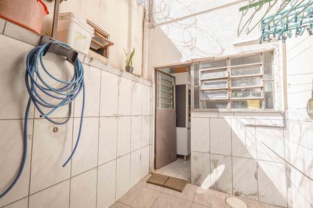Casa à venda com 140m², 3 quartos e 2 vagasÁrea de Serviço