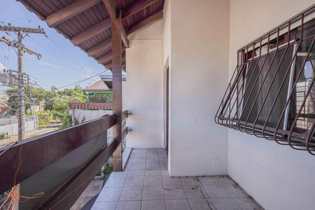 Casa à venda com 140m², 3 quartos e 2 vagasSacada 2