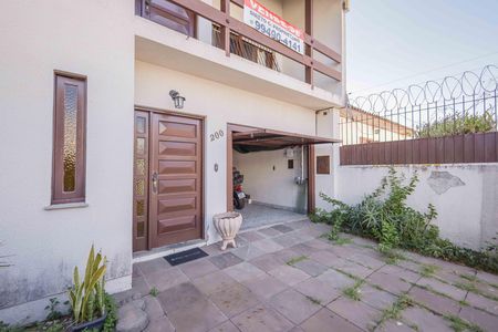 Casa à venda com 140m², 3 quartos e 2 vagasFachada