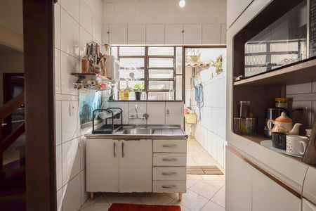 Casa à venda com 140m², 3 quartos e 2 vagasCozinha