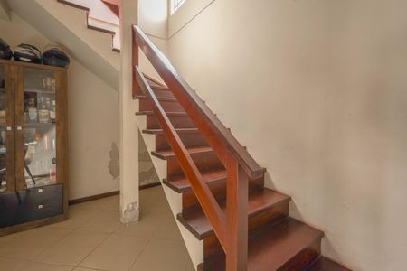 Casa à venda com 140m², 3 quartos e 2 vagasSala