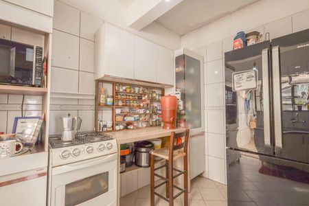 Casa à venda com 140m², 3 quartos e 2 vagasCozinha