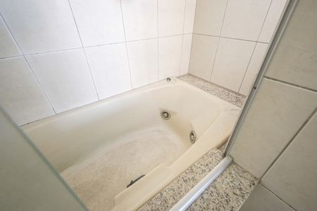Casa à venda com 140m², 3 quartos e 2 vagasBanheiro da Suíte 