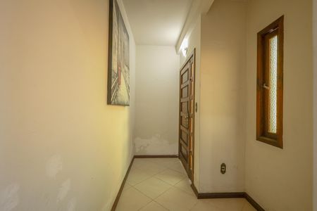 Casa à venda com 140m², 3 quartos e 2 vagasSala