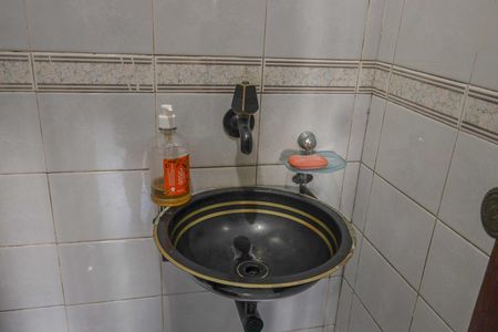 Casa à venda com 140m², 3 quartos e 2 vagasLavabo 