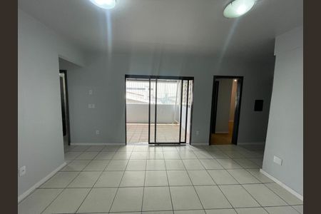 Apartamento à venda com 70m², 2 quartos e sem vaga