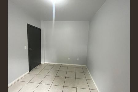 Apartamento à venda com 70m², 2 quartos e sem vaga