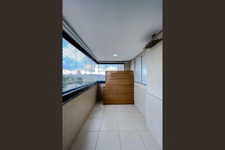 Apartamento para alugar com 115m², 3 quartos e 2 vagasVaranda da Sala