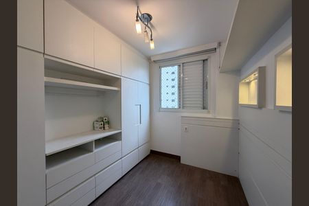 Apartamento à venda com 115m², 3 quartos e 2 vagasQuarto