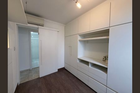Apartamento à venda com 115m², 3 quartos e 2 vagasQuarto