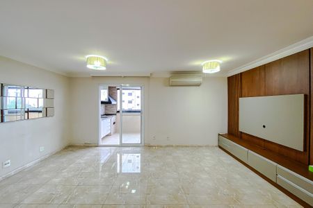 Apartamento para alugar com 115m², 3 quartos e 2 vagasSala