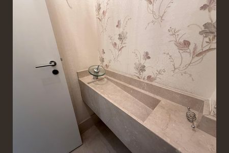 Apartamento à venda com 115m², 3 quartos e 2 vagasLavabo