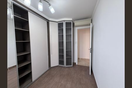 Apartamento à venda com 115m², 3 quartos e 2 vagasQuarto 2