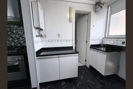 Apartamento à venda com 115m², 3 quartos e 2 vagasÁrea de Serviço