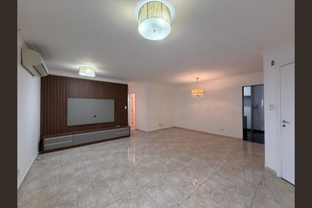 Sala de apartamento para alugar com 3 quartos, 115m² em Vila Bertioga, São Paulo