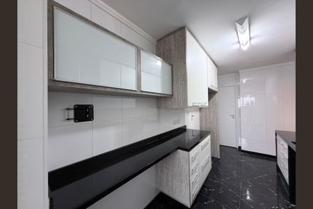 Apartamento à venda com 115m², 3 quartos e 2 vagasCozinha