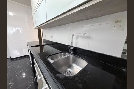 Apartamento à venda com 115m², 3 quartos e 2 vagasCozinha