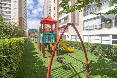 Apartamento à venda com 121m², 3 quartos e 4 vagasplay ground_4