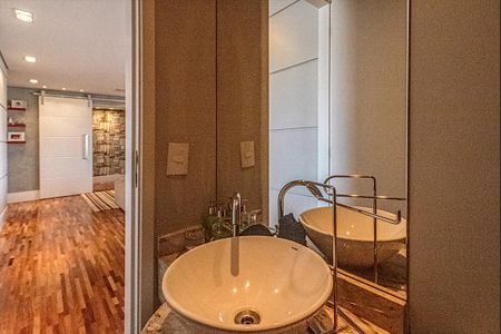 Apartamento à venda com 121m², 3 quartos e 4 vagaslavabo_4