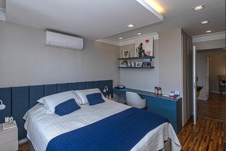 Apartamento à venda com 121m², 3 quartos e 4 vagassuíte 2_3