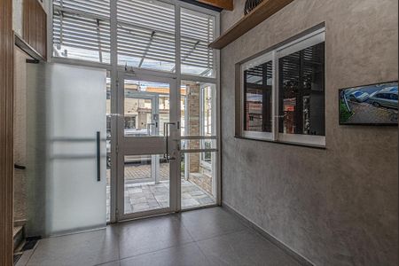 Apartamento à venda com 121m², 3 quartos e 4 vagasportaria_1