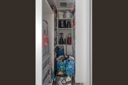 Apartamento à venda com 121m², 3 quartos e 4 vagasdespensa na área de serviço