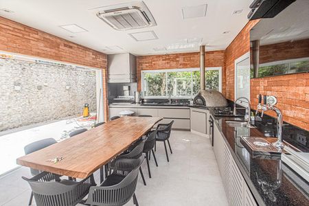 Apartamento à venda com 121m², 3 quartos e 4 vagaschurrasqueira_2