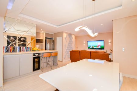 Apartamento à venda com 100m², 3 quartos e 2 vagas Apartamento à venda com 100m², 3 quartos e 2 vagasSala