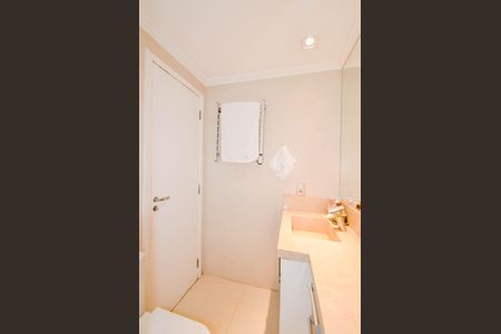 Apartamento à venda com 100m², 3 quartos e 2 vagas Apartamento à venda com 100m², 3 quartos e 2 vagasBanheiro da Suíte