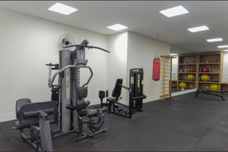 Apartamento à venda com 100m², 3 quartos e 2 vagas Apartamento à venda com 100m², 3 quartos e 2 vagasAcademia