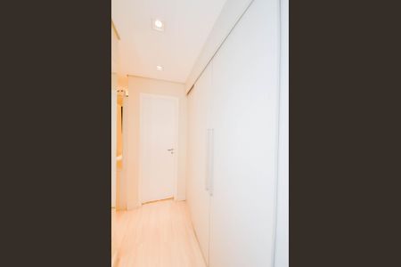 Apartamento à venda com 100m², 3 quartos e 2 vagas Apartamento à venda com 100m², 3 quartos e 2 vagasCloset da suíte