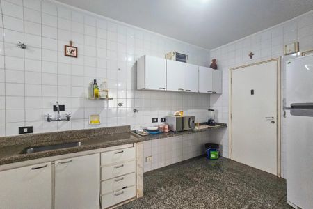 Apartamento para alugar com 138m², 2 quartos e 1 vagacozinha