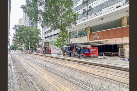 Studio para alugar com 30m², 1 quarto e sem vaga Studio para alugar com 30m², 1 quarto e sem vagaFachada