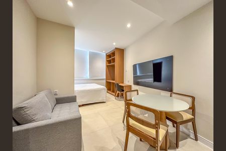 Studio para alugar com 30m², 1 quarto e sem vaga Studio para alugar com 30m², 1 quarto e sem vagaStudio