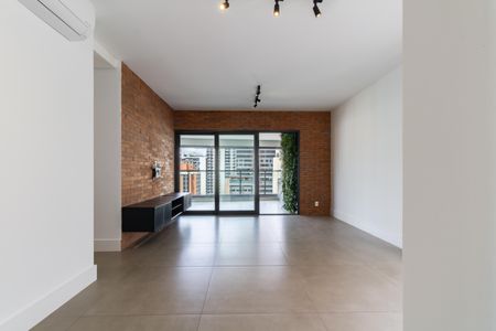 Apartamento à venda com 3 quartos, 126m² em Campo Belo, São Paulo